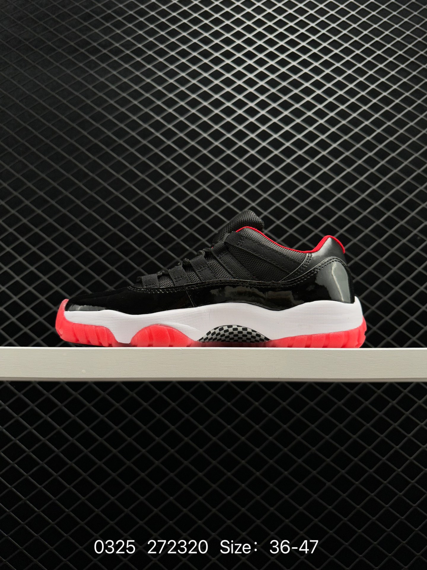 Air Jordan 11 Retro Low “Concord Bred”